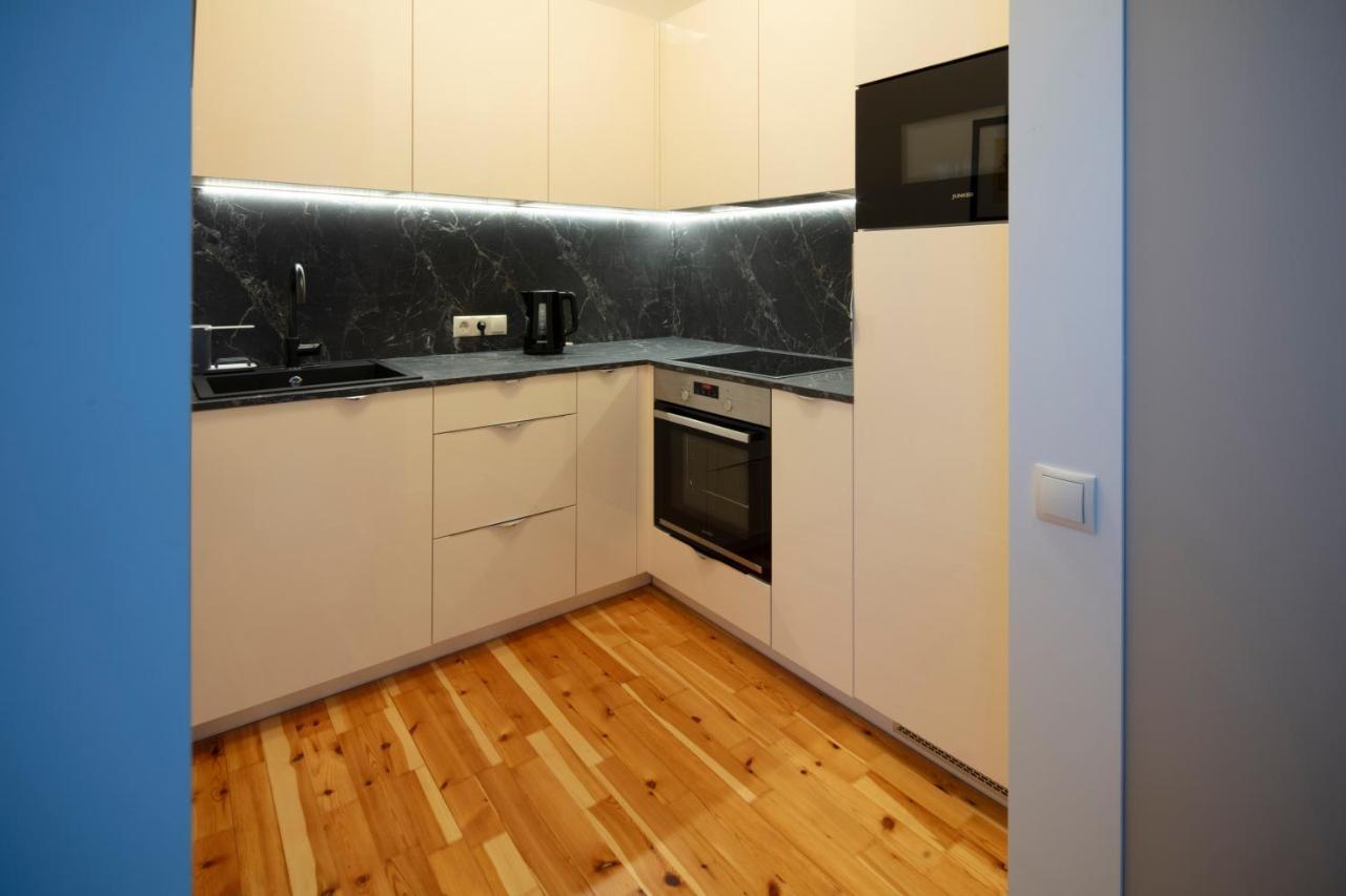 Villa Acacia Kaunas Bagian luar foto